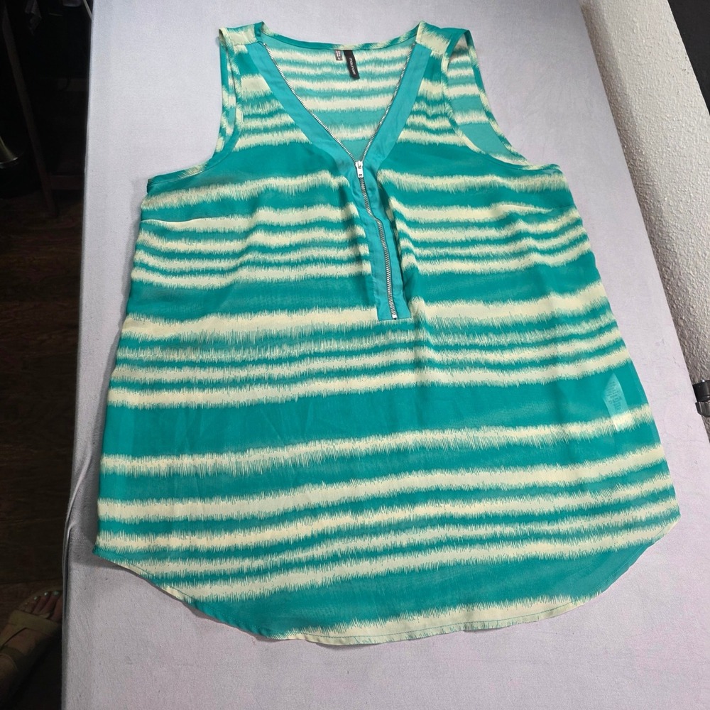 Maurices Teal Cream Ikat Stripe Sleeveless V-Neck Zipper Blouse Large